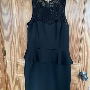 Size 6, Guess Elegant Black Lace Dress
